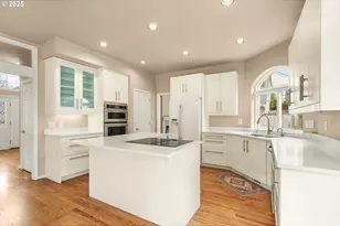 2525 NW 141st Pl, Portland, OR 97229 - Photo 6