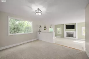 2696 Terrace View Dr, Eugene, OR 97405 - Photo 8