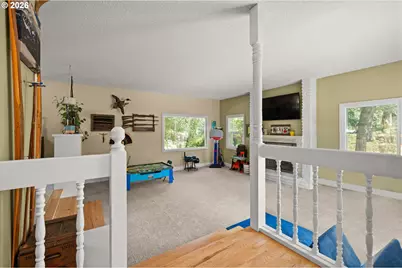 2696 Terrace View Dr, Eugene, OR 97405 - Photo 4