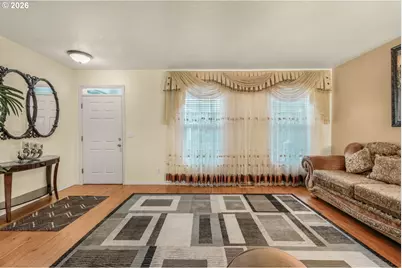 2578 Concord St, Woodburn, OR 97071 - Photo 6