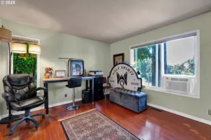 7025 Glacier Dr, Springfield, OR 97478 - Photo 18