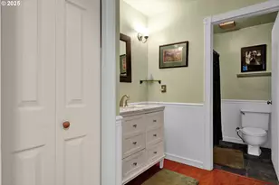 7025 Glacier Dr, Springfield, OR 97478 - Photo 22