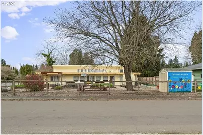 11272 NE Knott St, Portland, OR 97220 - Photo 38