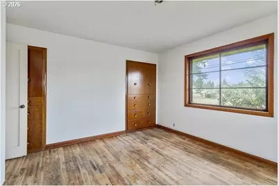 11272 NE Knott St, Portland, OR 97220 - Photo 24