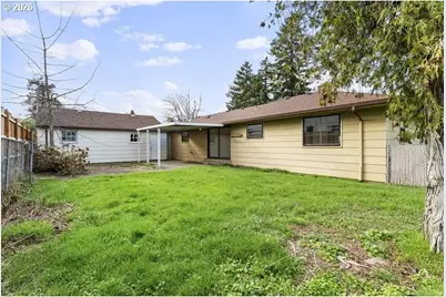 11272 NE Knott St, Portland, OR 97220 - Photo 36