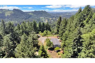 35235 Row River Rd, Cottage Grove, OR 97424 - Photo 4