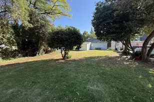 869 E St, Washougal, WA 98671 - Photo 6