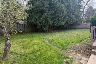 2208 SW Indian Mary Ct, Troutdale, OR 97060 - Photo 10