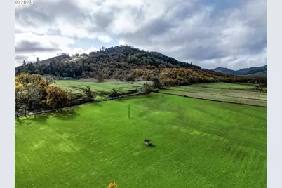 1104 Rio Nes Ln, Roseburg, OR 97470 - Photo 28