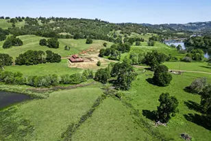 1104 Rio Nes Ln, Roseburg, OR 97470 - Photo 32