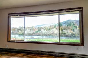 1104 Rio Nes Ln, Roseburg, OR 97470 - Photo 8