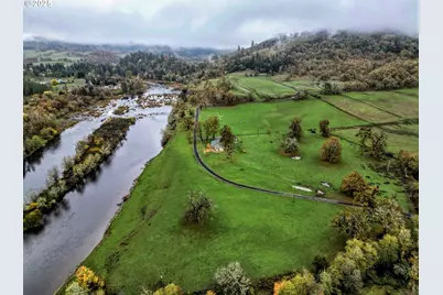 1104 Rio Nes Ln, Roseburg, OR 97470 - Photo 6