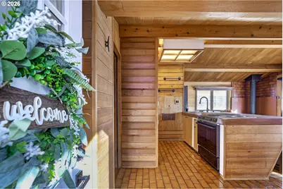 24600 NW St Helens Rd #M50, Portland, OR 97231 - Photo 6