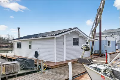 24600 NW St Helens Rd #M50, Portland, OR 97231 - Photo 8