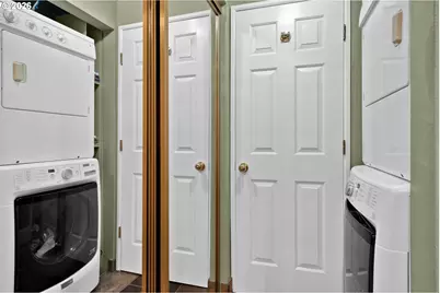 126 Treehill Loop, Eugene, OR 97405 - Photo 22