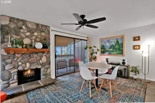 126 Treehill Loop, Eugene, OR 97401 - Photo 6