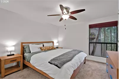 126 Treehill Loop, Eugene, OR 97405 - Photo 20