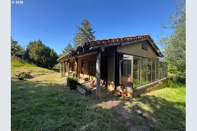 94449 Cope Ln, Langlois, OR 97450 - Photo 2