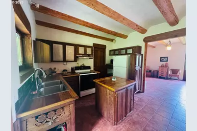 94449 Cope Ln, Langlois, OR 97450 - Photo 4