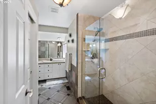 21548 NE Lachenview Ln, Fairview, OR 97024 - Photo 28