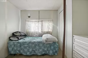 8039 SE Monterey Ave, Milwaukie, OR 97222 - Photo 14