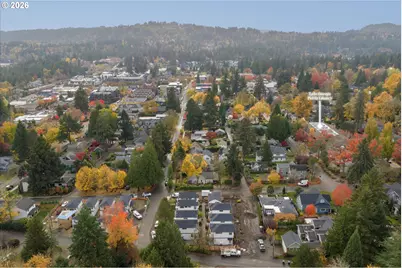 311 E Ave #C7, Lake Oswego, OR 97034 - Photo 32