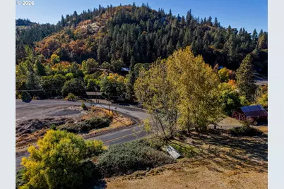 585 Carroll Rd, Mosier, OR 97040 - Photo 40
