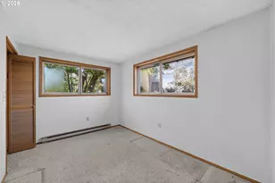 585 Carroll Rd, Mosier, OR 97040 - Photo 14