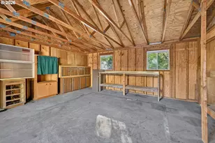 585 Carroll Rd, Mosier, OR 97040 - Photo 32