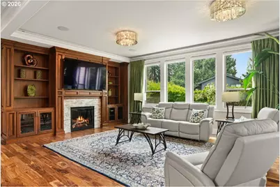 5716 SW Hamilton St, Portland, OR 97221 - Photo 2