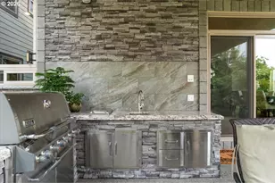 5716 SW Hamilton St, Portland, OR 97221 - Photo 38