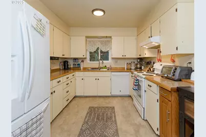 1511 June Dr, Vancouver, WA 98661 - Photo 6