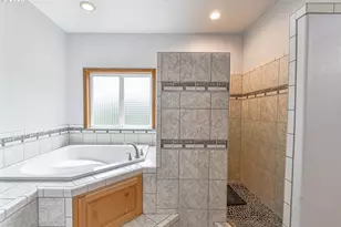 18229 Haven Acres Rd, Clatskanie, OR 97016 - Photo 28