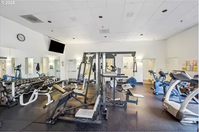 6605 W Burnside St #131, Portland, OR 97210 - Photo 36