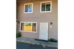 1215 W Main St, Medford, OR 97501 - Photo 4