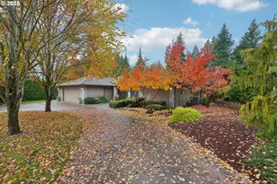 1875 NW Doral St, McMinnville, OR 97128 - Photo 2