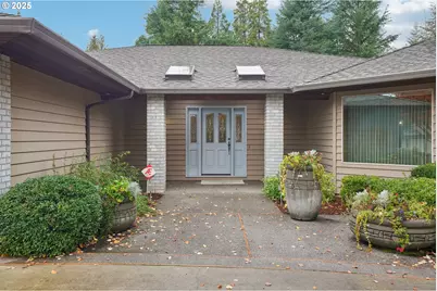 1875 NW Doral St, McMinnville, OR 97128 - Photo 4