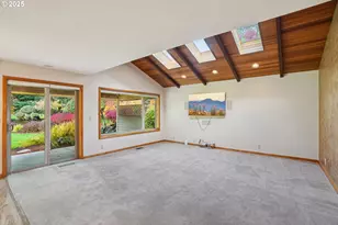 1875 NW Doral St, McMinnville, OR 97128 - Photo 8