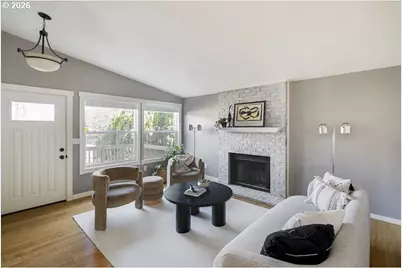 5110 NE Emerson Ct, Portland, OR 97218 - Photo 4