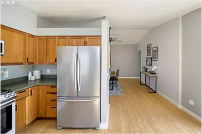 5110 NE Emerson Ct, Portland, OR 97218 - Photo 16