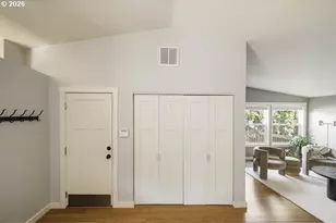 5110 NE Emerson Ct, Portland, OR 97218 - Photo 18