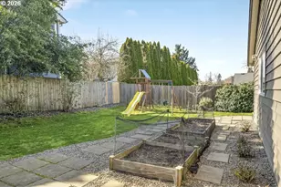 5110 NE Emerson Ct, Portland, OR 97218 - Photo 36