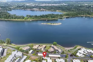 5858 S Riveridge Ln, Portland, OR 97239 - Photo 24