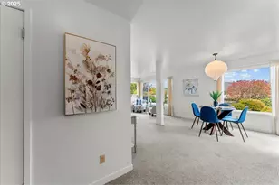 5858 S Riveridge Ln, Portland, OR 97239 - Photo 4