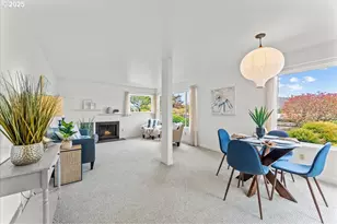 5858 S Riveridge Ln, Portland, OR 97239 - Photo 6