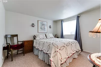 1400 Candlelight Dr #231, Eugene, OR 97402 - Photo 24