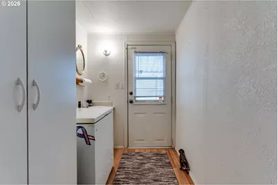 1400 Candlelight Dr #231, Eugene, OR 97402 - Photo 20
