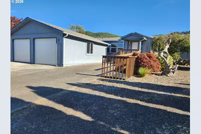 100 River Bend Rd #34, Reedsport, OR 97467 - Photo 2