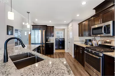 960 Grant St, Mount Angel, OR 97362 - Photo 12