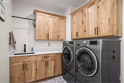 37640 Upper Camp Creek Rd, Springfield, OR 97478 - Photo 20